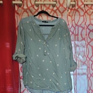 Women's Blue Button-Up Top With Hear5s